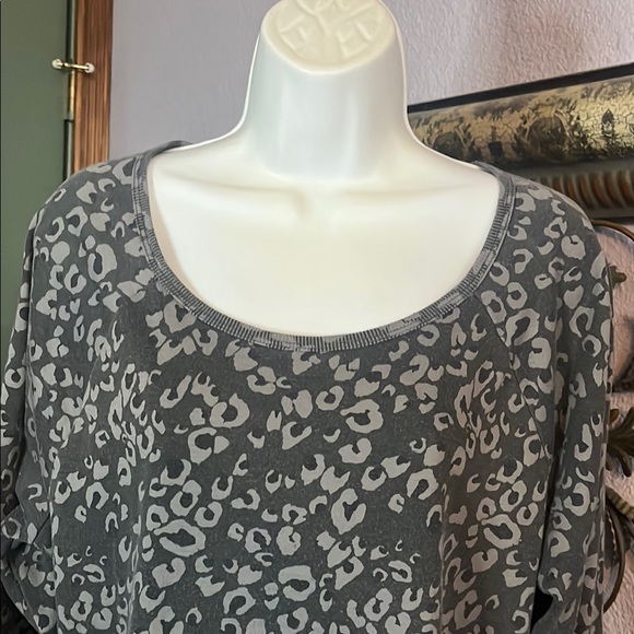 Wild Fable Leopard Print Long Sleeve Sweater - S. XL - Picture 2 of 9